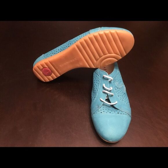 Sabrinas Women’s Suede Leather Lace up Shoes - Picture 6 of 7